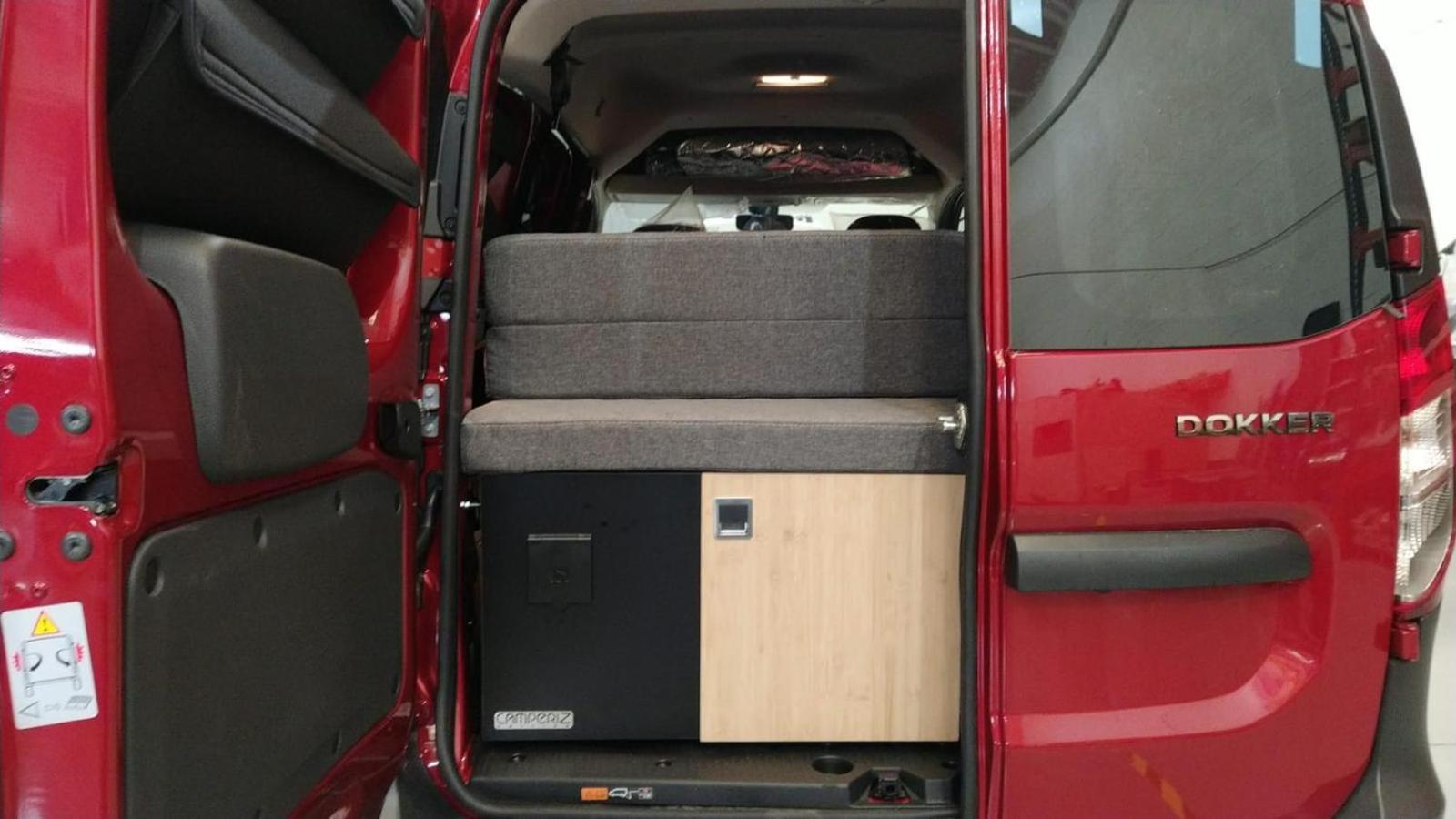 Dacia Dokker Camperiz Hotel Palma de Mallorca Ngoại thất bức ảnh