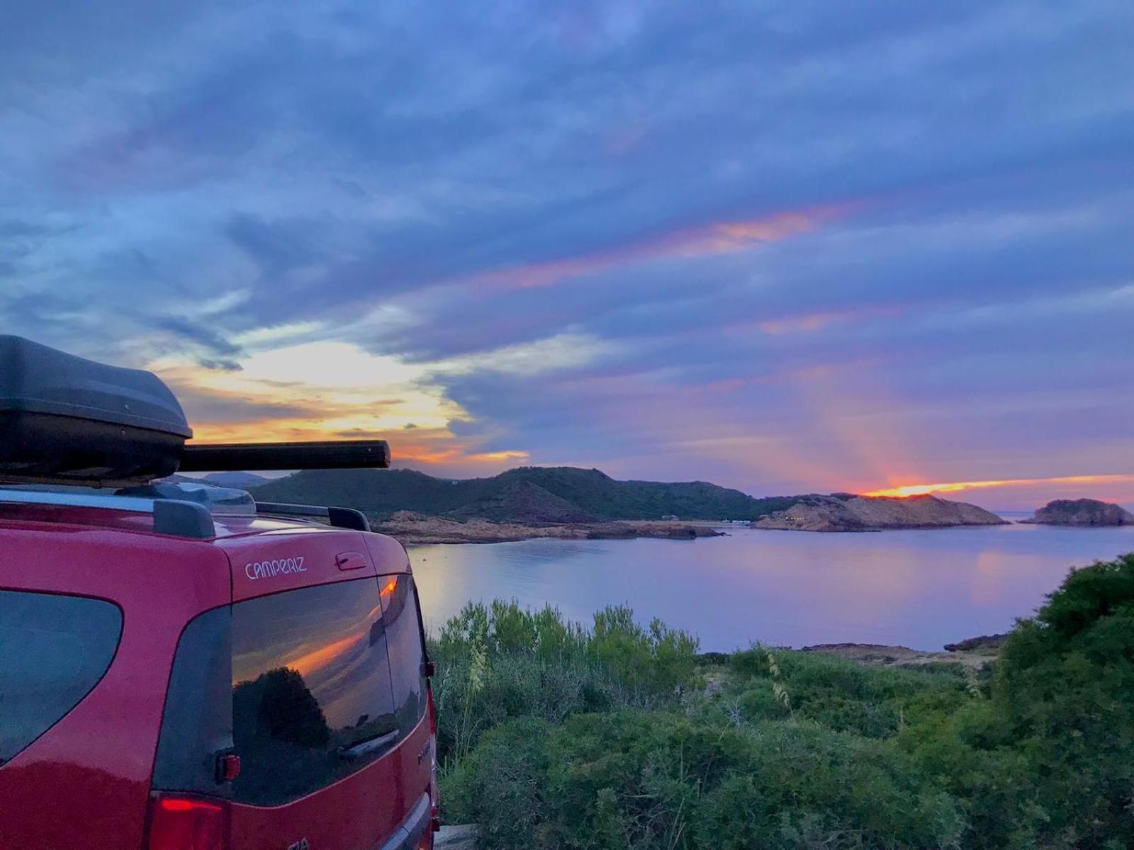 Dacia Dokker Camperiz Hotel Palma de Mallorca Ngoại thất bức ảnh